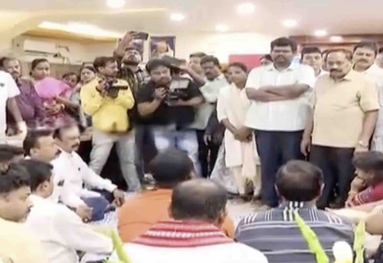 Odisha: Opposition Corporators Call Off Stir Over Irregularities In Cuttack Bali Jatra Tender