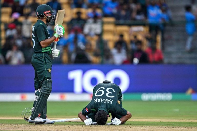 Fakhar zaman 100