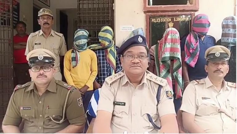 9 Arrested, 12 Stolen Mobile Phones Recovered In Odisha’s Koraput