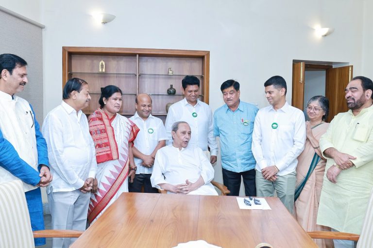 Nabin Odisha & 5T Chairman V K Pandian Joins BJD