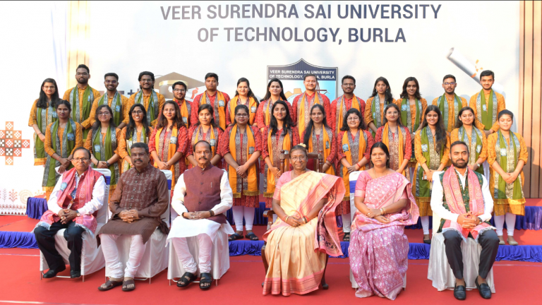 Students Should Be Agents Of Positive Change: Prez Droupadi Murmu At VSSUT Convocation In Odisha