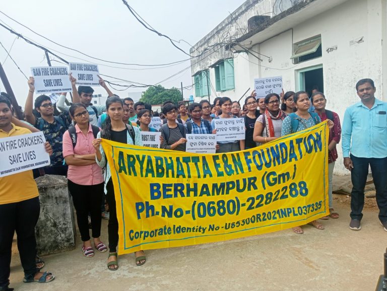 Students In Odisha’s Berhampur Vow To Avoid Crackers During Diwali