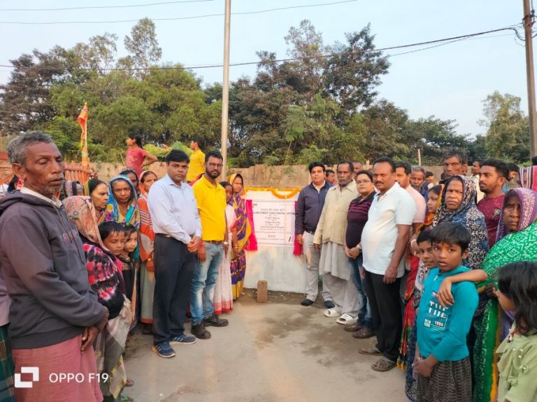 AMNS India solar streetlights in Paradeep