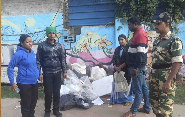 Diagnostic Centre In Bhubaneswar Fined Rs 50k For Dumping Medicines & Other Waste On Road