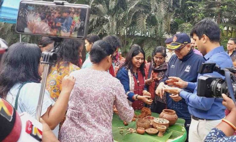 Bhubaneswar Top Cops Join Women Journos In Green Drive At Chandaka Police Station