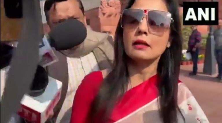 ‘Maa Durga Aa Gayi Hai’, A Confident Mahua Moitra Strodes Into Parliament Amid ‘Expulsion’ Clouds