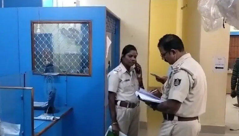 Rs 14 Lakh Looted From Cooperative Bank In Odisha’s Cuttack; Probe Underway