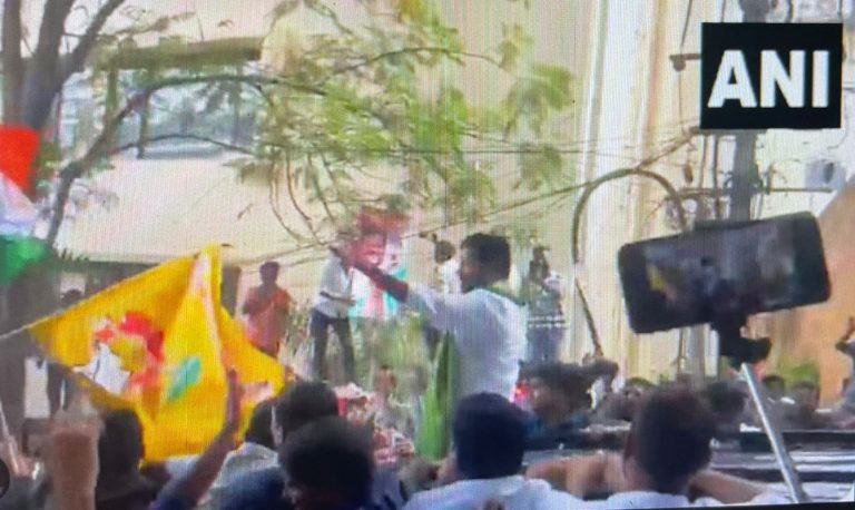 Congress Claims Telangana; Set To Form First Govt In India’s Youngest State