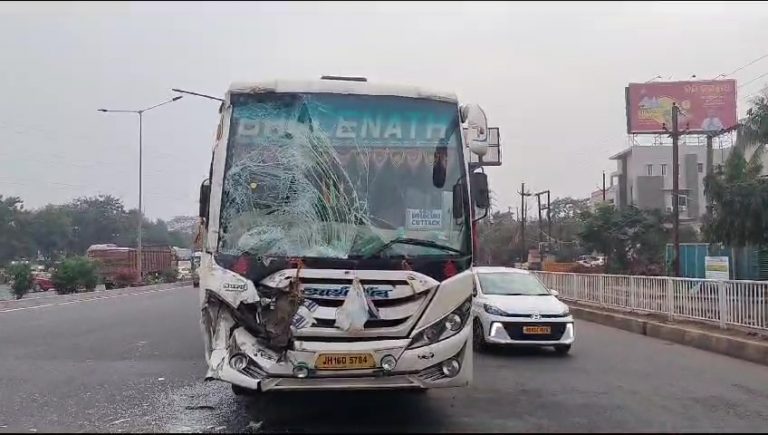 Several Injured As Pvt Bus Crashes Into OSRTC Bus In Odisha Capital
