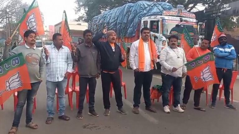 12-Hour Bandh Over Delay in Rly Project Stalls Traffic In Odisha’s Nabarangpur