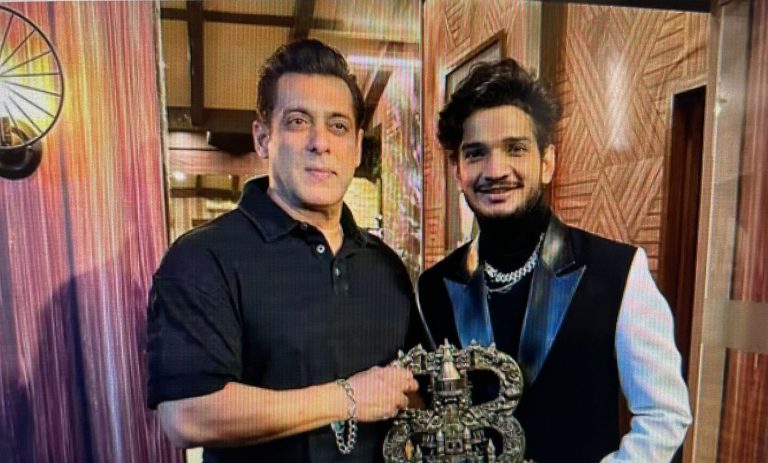 Stand-Up Comedian Munawar Faruqui Wins Big Boss 17 With Rs 50 Lakh & A Car