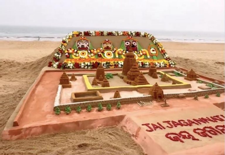 Sudarsan Pattnaik Creates Magnificent Sand Art As Puri Readies To Witness Parikrama Prakalpa Opening
