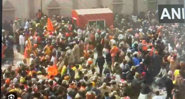 Massive Upsurge Of Devotees Prompts Yogi Adityanath To Impose Ban On Ayodhya-Bound Vehicles