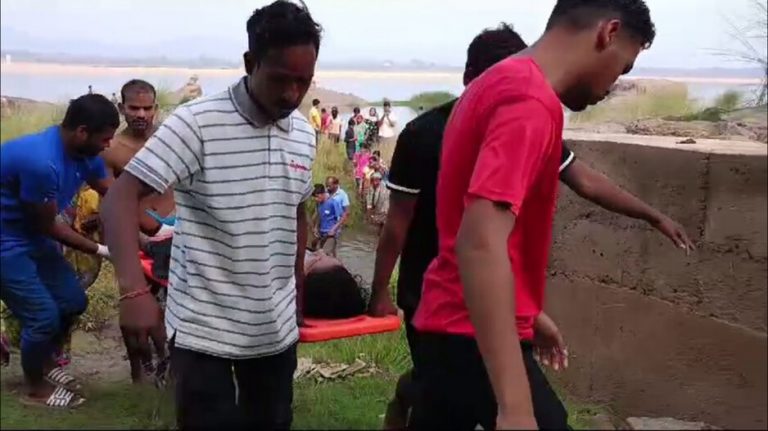 Girl Student Attempts Suicide