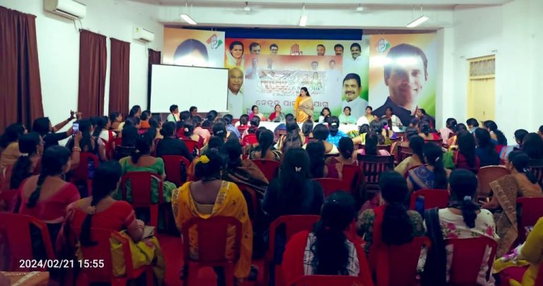 Alka Lamba Slams Naveen Patnaik Govt For ‘Precarious Condition’ Of Women In Odisha