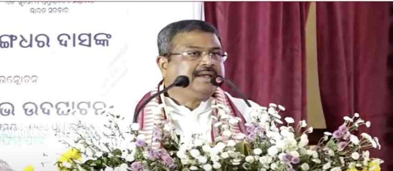 Motormouth Making Martyr-Like Claims, Dharmendra Pradhan Fires Salvo At V K Pandian