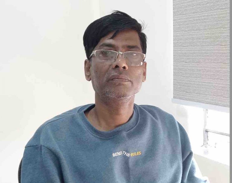 Senior Assistant Of Rourkela ESI Dispensary Caught Taking Bribe
