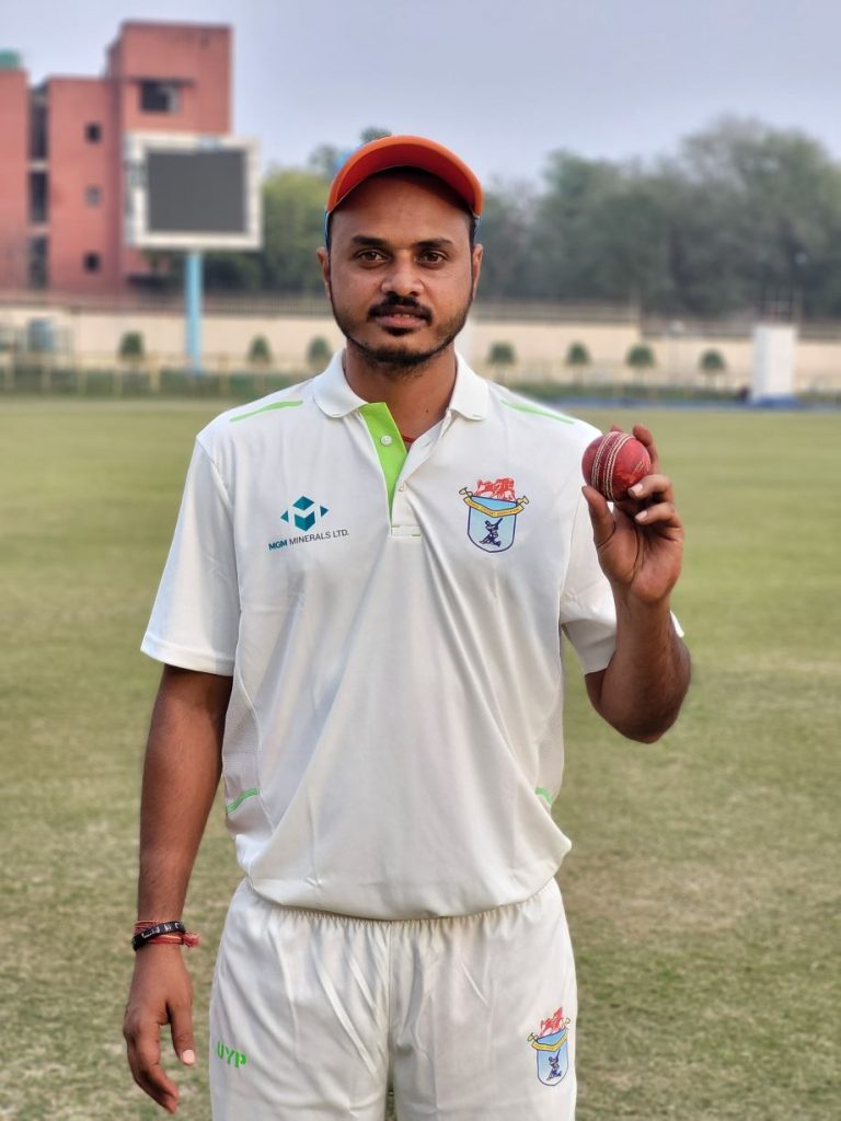 Jamala Bhanjan Mohapatra 3 wkts