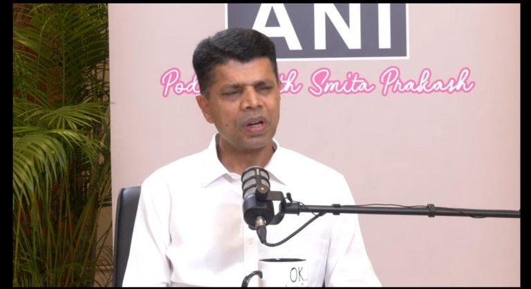 Pandian Rules Out Contesting 2024 Elections, Says People Of Odisha Will Decide Naveen Patnaik’s Successor