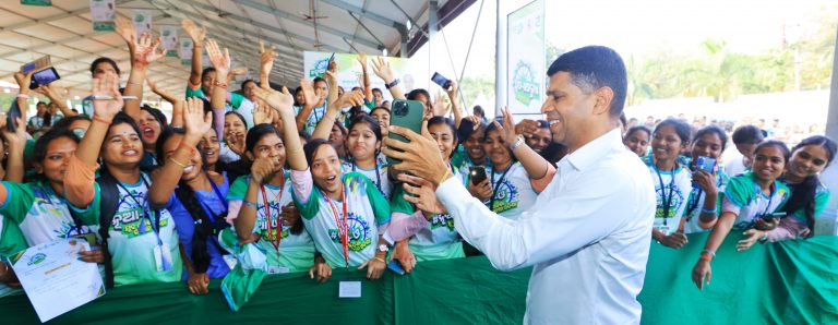 NUA-O Scholarships Distributed In Odisha, CM To Launch Magic Smart Card Portal On March 5 & Hand Over To Students On Aug 15