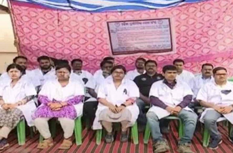 Veterinary Doctors & Students Strike Continues, Animal Care Hit In Odisha