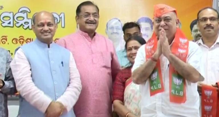 Former Odisha Minister Debasis Nayak Joins BJP After Quitting BJD Ahead Of Elections