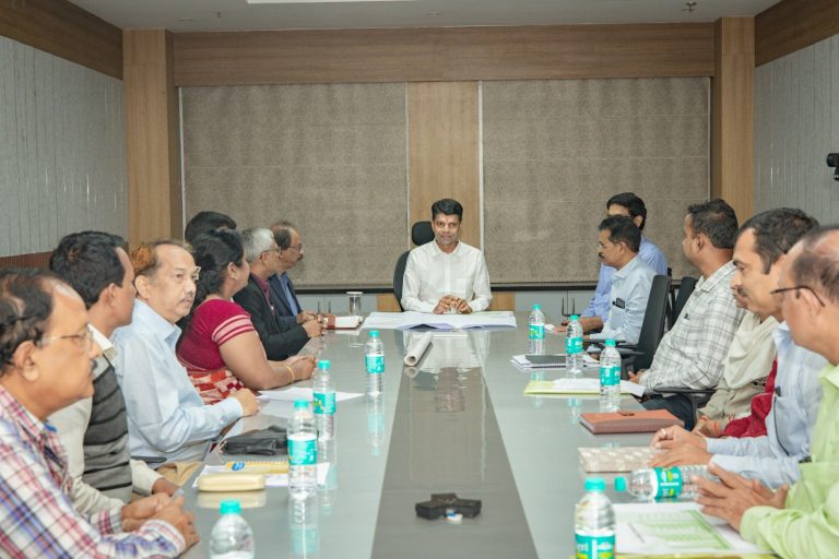 Master Plan To Be Prepared For Rs 1,000 Cr Project At VIMSAR, Says Pandian During Sambalpur Visit