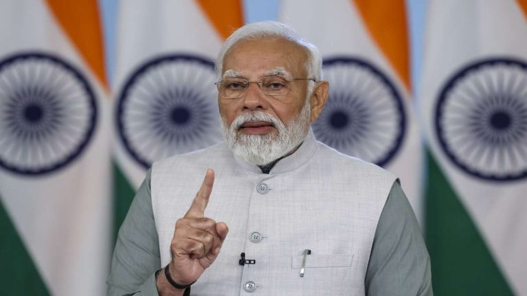 Modi Interacts With IIT Delhi-Abu Dhabi Campus Students; Signs 8 Bilateral Pacts On 1st Day of UAE Trip