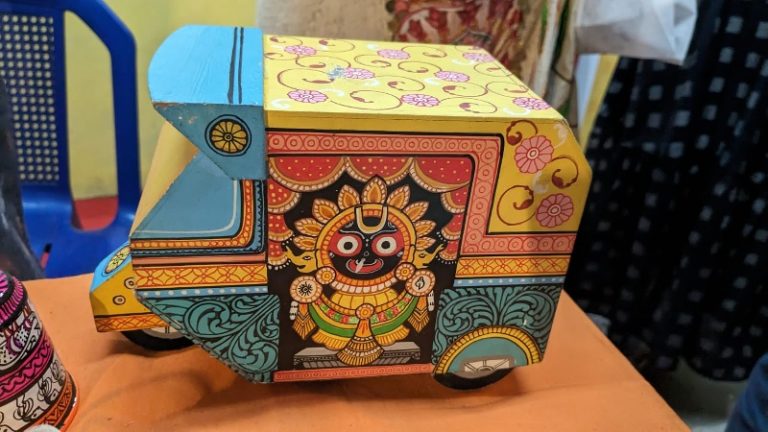 'Kathi Kandhei' at Ekamra Utsav