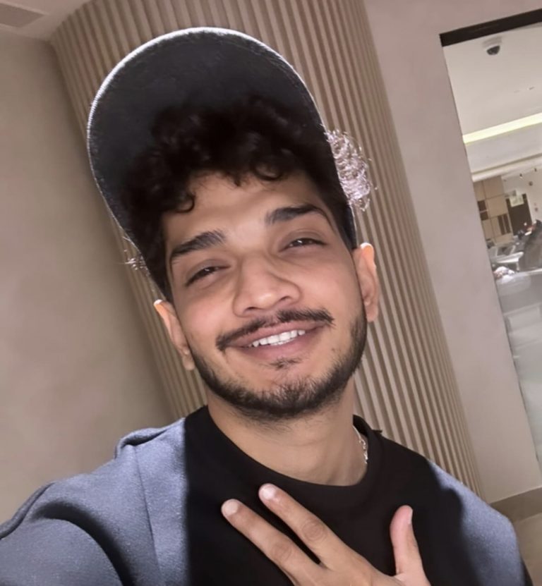 Bigg Boss Winner Munawar Faruqui Detained During Raid At Hookah Bar, Released Later