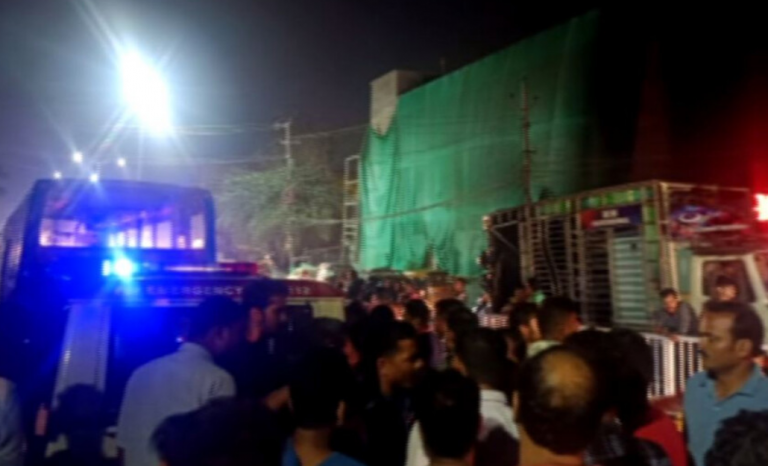 3 Injured As ‘Mo Bus’ Hits Auto-Rickshaw In Bhubaneswar; Locals Block Road