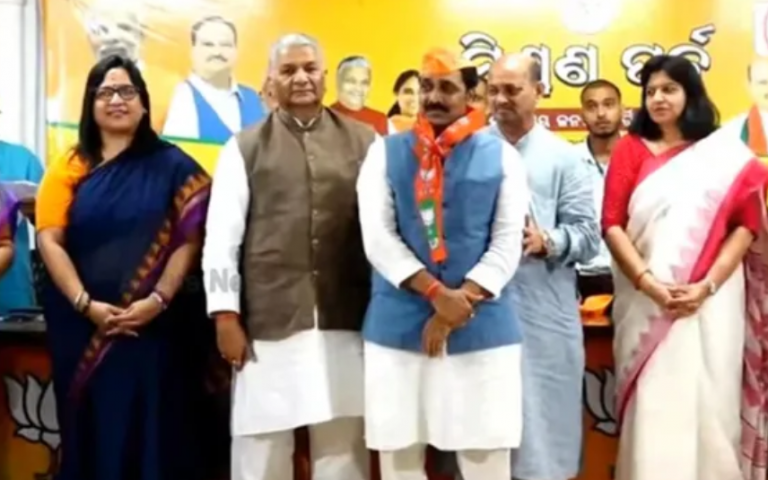 Former Odisha MLA Priyadarshi Mishra Joins BJP Shortly After Quitting BJD Ahead Of Elections