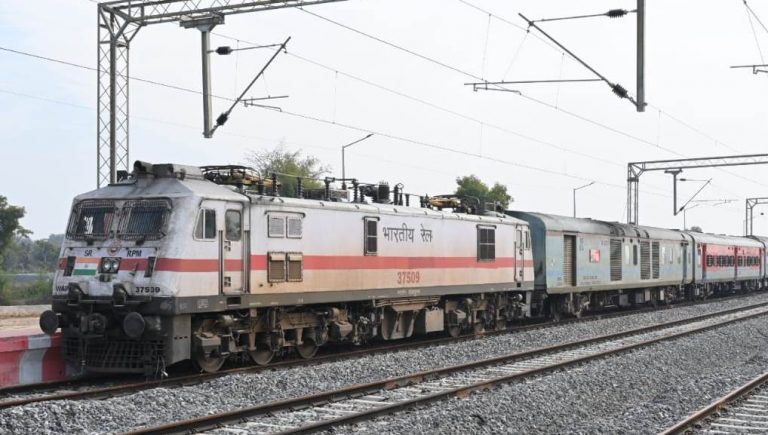 ECoR To Run Holi Special Trains From & Via Odisha; Check Here