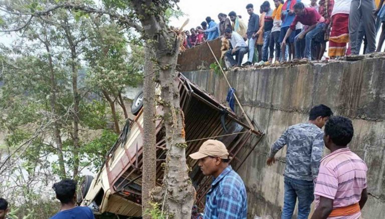 2 Killed, 10 Injured As Baraatis’ Vehicle Falls Off Bridge In Odisha’s Koraput