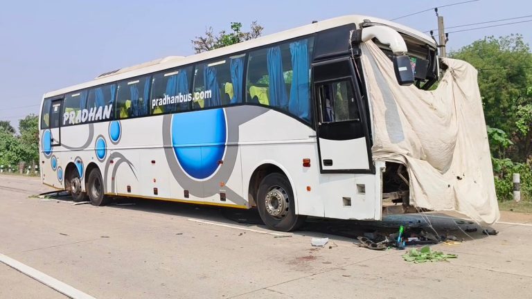 Driver, Helper Killed As Cuttack-Bound Bus From Jeypore Hits Truck In Odisha’s Sonepur