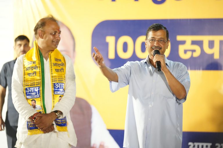 Who Will Replace Kejriwal As Delhi CM?