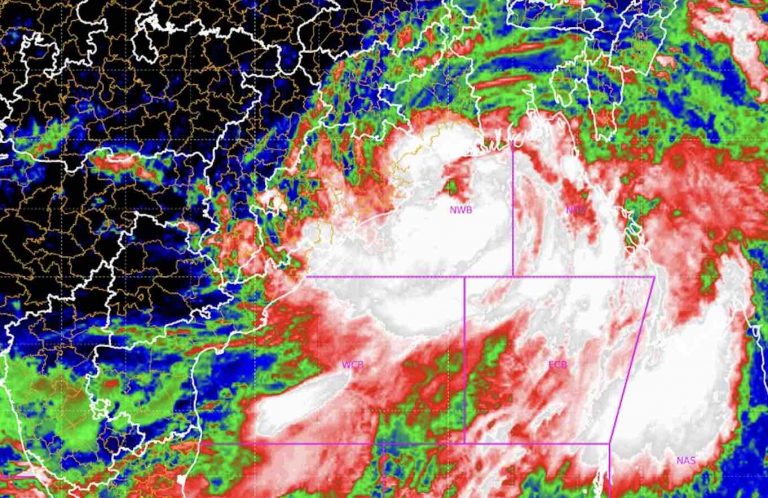 Severe Cyclonic Storm Remal Brews Over Bay; Orange Alert For 12 Odisha Dists Till 4.30PM