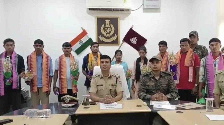 9 Maoists, Including 2 Women Cadres, Surrender In Odisha’s Boudh