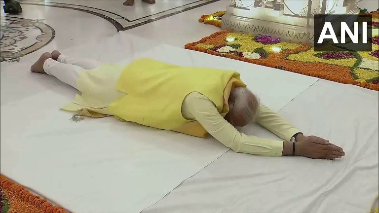 Modi at Ram Mandir