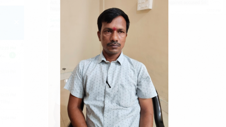 PEO Caught Taking Bribe By Odisha Vigilance In Kalahandi