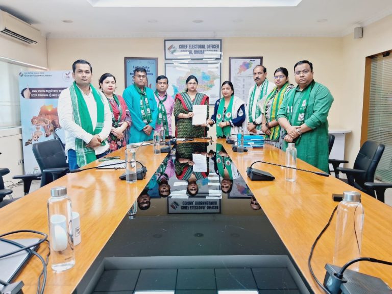 BJP Distributing Cash In Rourkela, BJD Alleges Urging CEO To Take Immediate Action