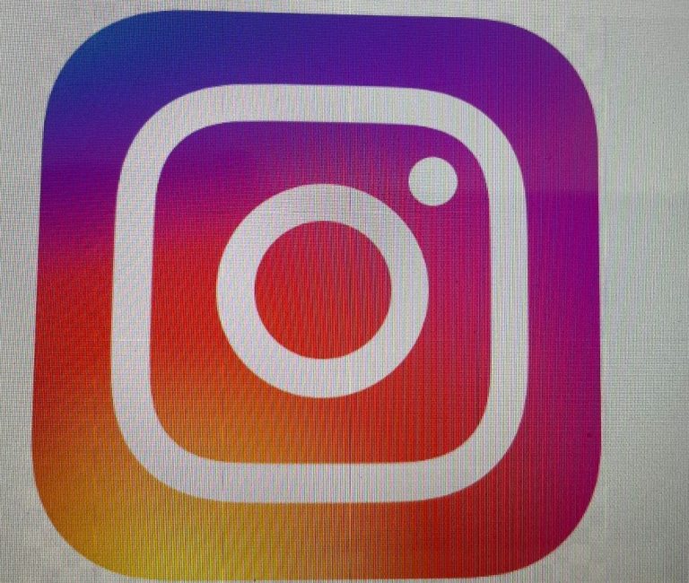 Facebook, Instagram Down For Thousands Of Users Globally