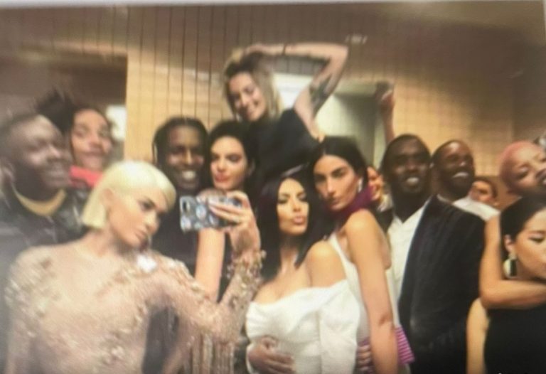 MET Gala 2024: Cameras Are Banned Inside the Fashion Event, Know Why