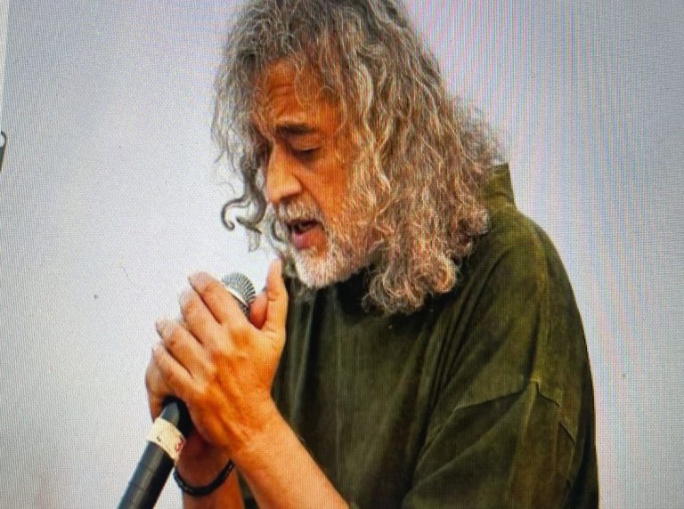 Singer Lucky Ali Accuses IAS Officer, Family Of Land Grabbing