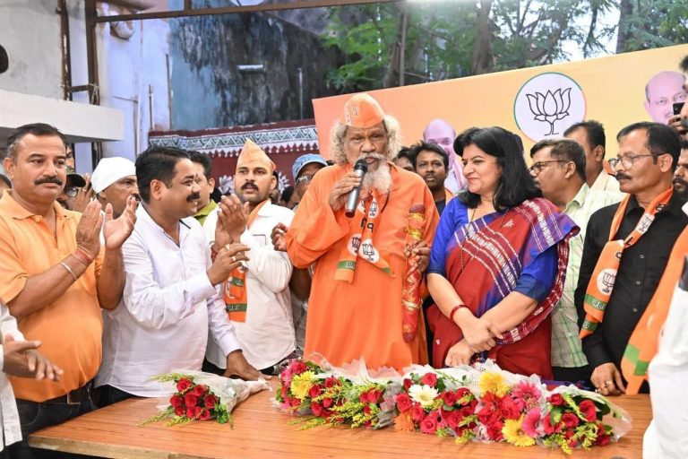 Veteran Odisha Leader Prasanna Patasani Now In BJP After Quitting BJD