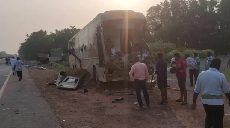 2 Killed, 15 Injured As Puri-Bound Tourist Bus From Kolkata Hits Truck In Odisha’s Jajpur