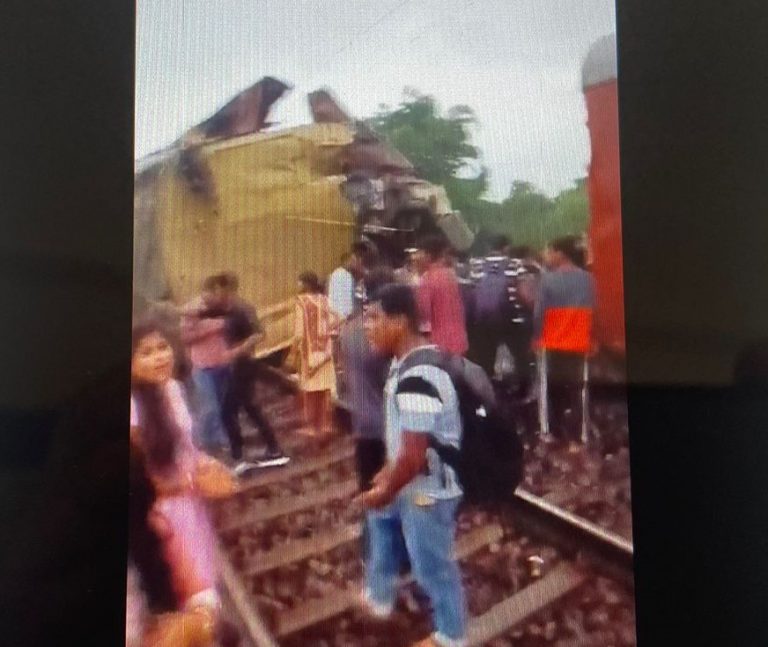 Death Toll Goes Up To 8 In Siliguri Train Accident; Goods Train Driver Had Overshot Signal