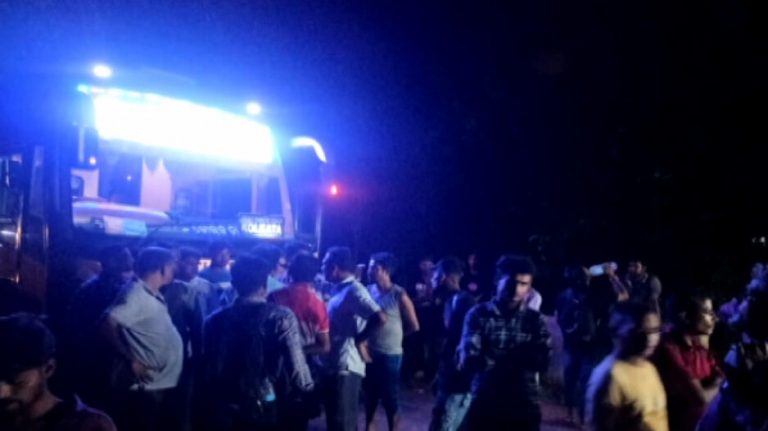 Trader Looted Of 17Kg Silver & Rs 5L Cash While Travelling In Bus From Berhampur To Kolkata