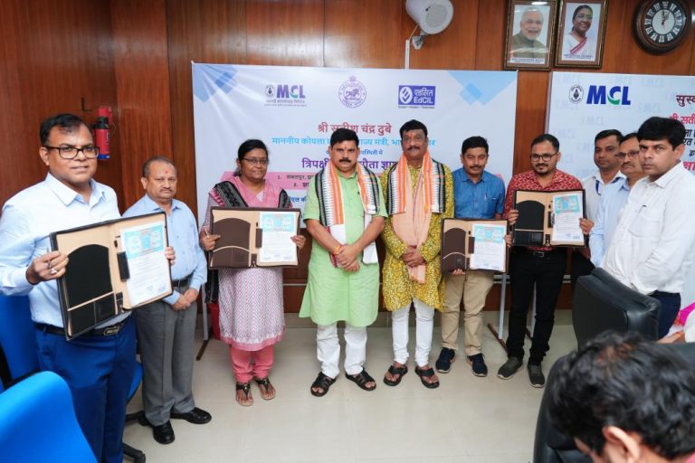 MoS Satish Chandra Dubey