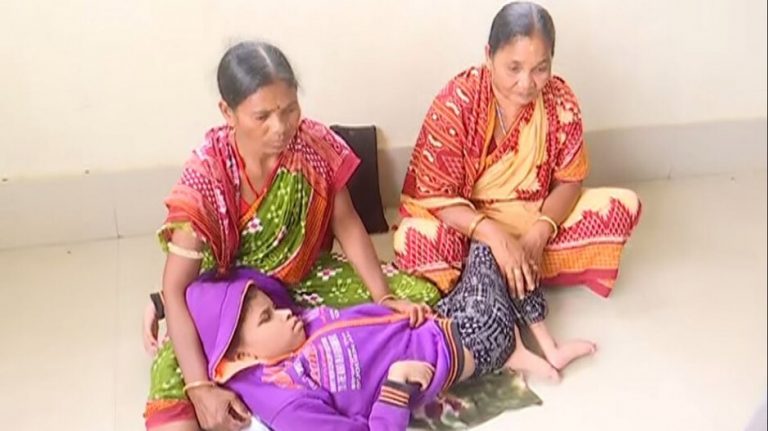 abandoned girl child